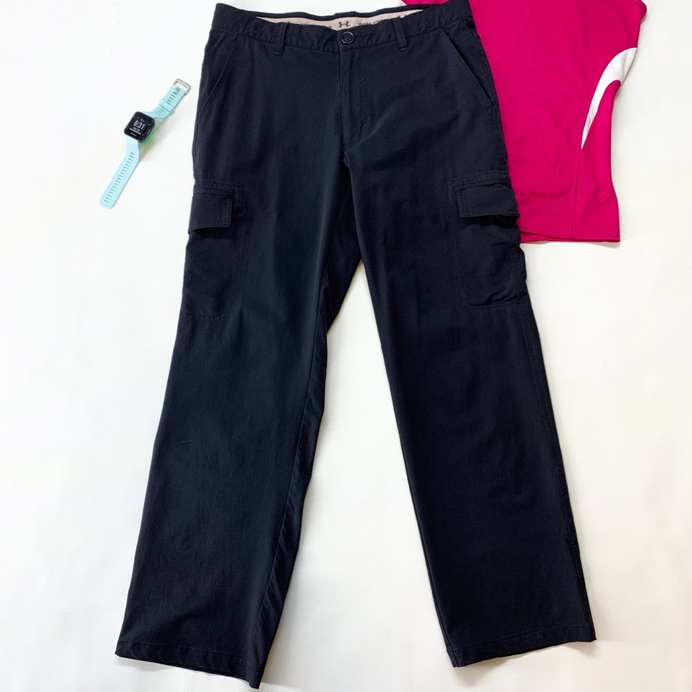 Under Armour Straight Leg with Stretch